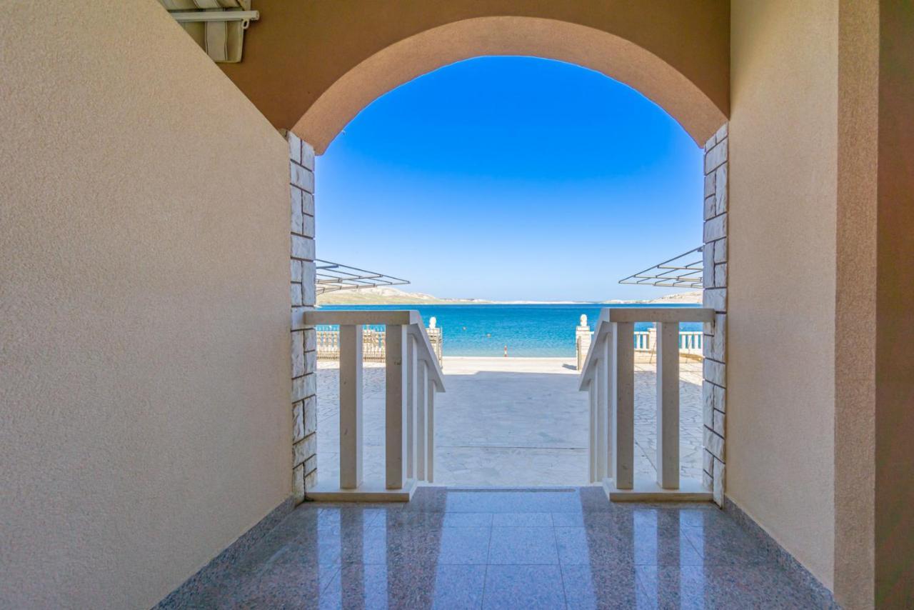 Kustic At The Beach ميتغنا المظهر الخارجي الصورة